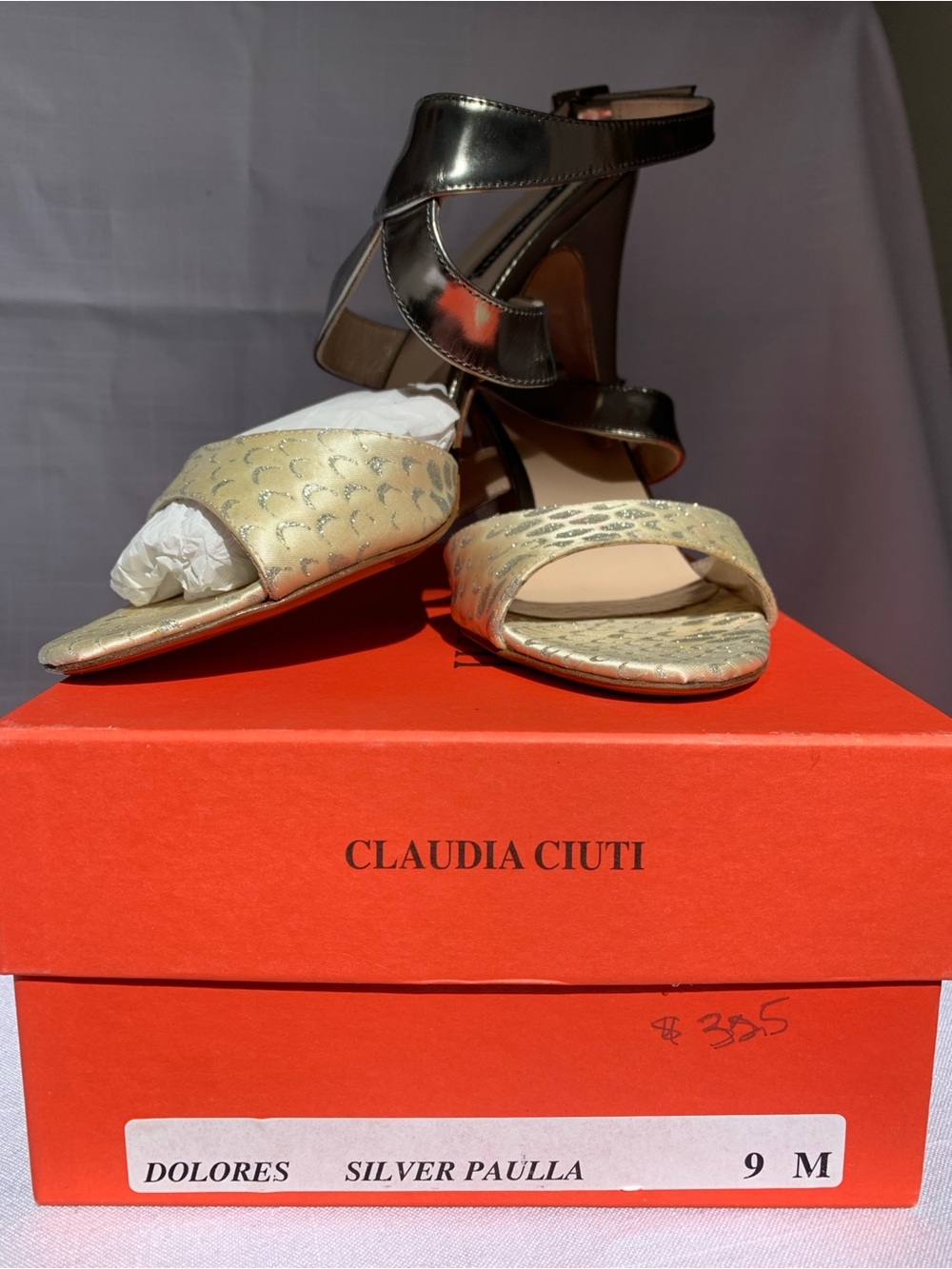 Italian Beauties!! Claudia Ciuti Two-Tone Women's Sandals